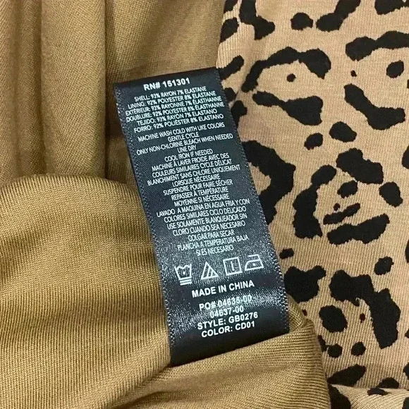 NWT Good American Power Shoulder Animal Print Leopard V-Cut Long Sleeve Size 2 - Picture 10 of 11